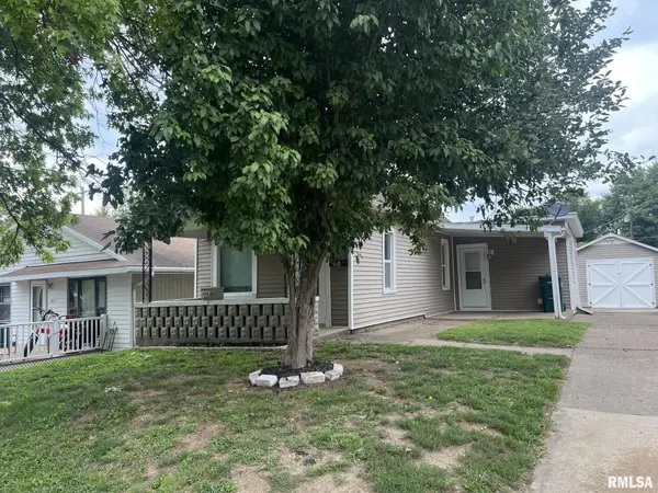 1405 CHERRY ST, Quincy, IL 62301