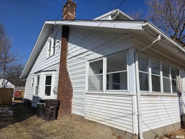 1111 E REPUBLIC ST, Peoria, IL 61603