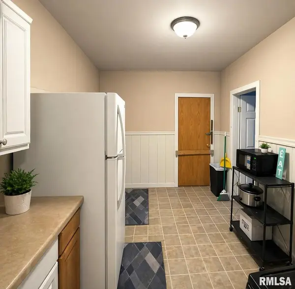 1823-1825 N LINN ST, Peoria, IL 61604