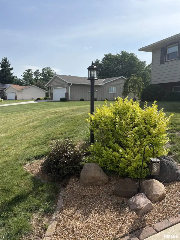 317 ARBOR VITAE DR, Germantown Hills, IL 61548