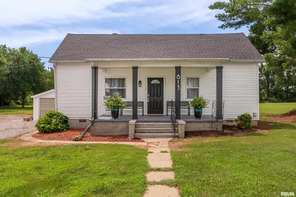 813 Dorris Heights RD, Harrisburg, IL 62946