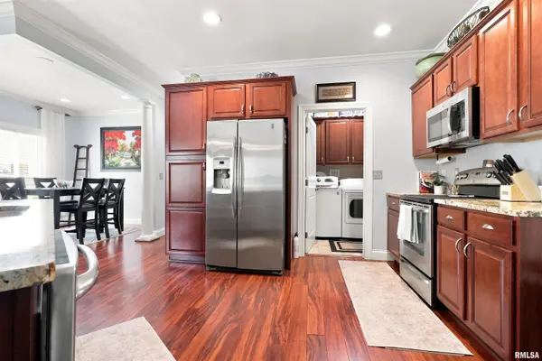 11217 N OAKWOOD DR #24, Peoria, IL 61615