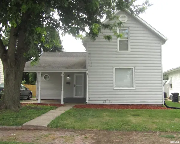 954 E LOCUST ST, Canton, IL 61520