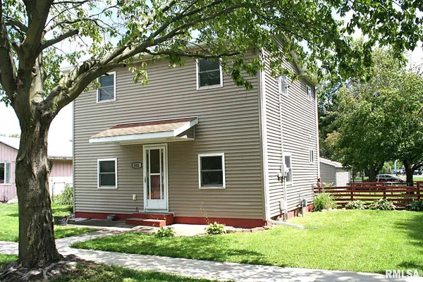 400 S EAST ST, Mclean, IL 61754