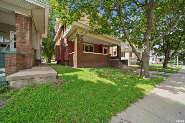 1025 N UNIVERSITY ST, Peoria, IL 61606