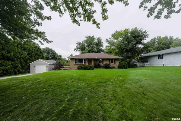 124 SHEFFIELD RD, Groveland, IL 61535