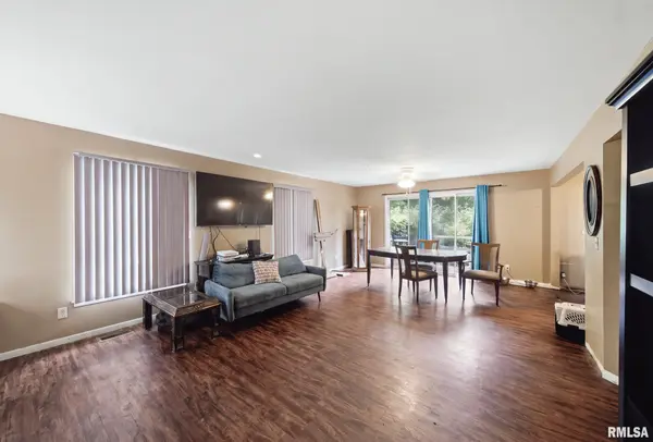 2903 W KINGSTON CT, Peoria, IL 61604