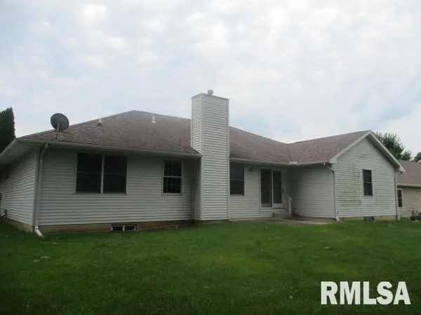 148 CRACKLEWOOD LN, East Peoria, IL 61611