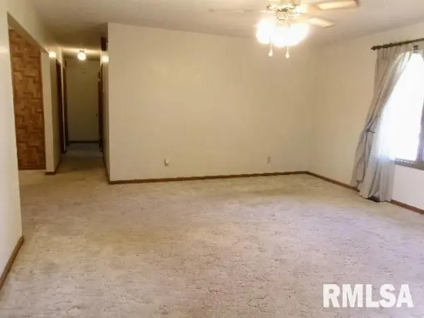123 ANDERSON ST, Rushville, IL 62681