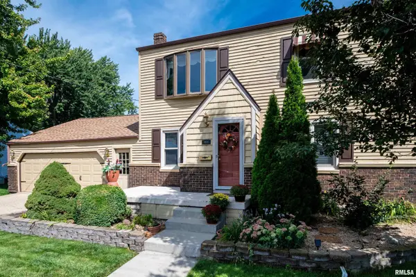 1005 COOLIDGE AVE, Pekin, IL 61554