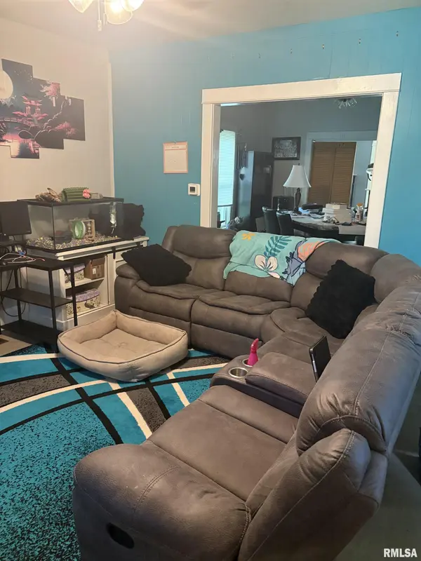 716 N MCARTHUR ST, Macomb, IL 61455