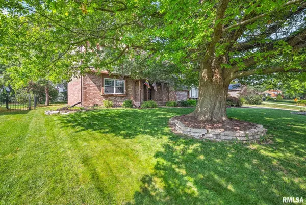 131 E MORNINGSIDE DR, Peoria, IL 61614