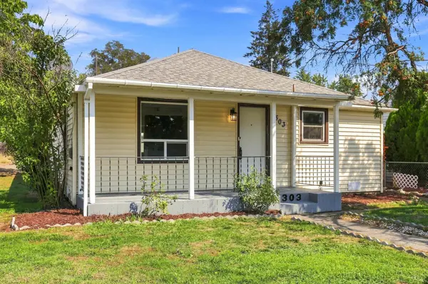 303 E Queen Ave, Spokane, WA 99207