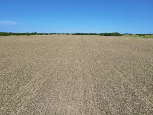 N & E of NE 70th St & NE 100th Ave - Tract 2, Turon, KS 67583