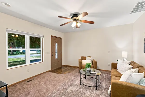230 W Litson, Benton, KS 67017