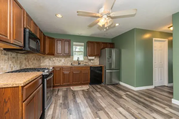 1905 Deer Rd., Abilene, KS 67410