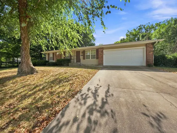 1955 S Oak Grove AVE, Springfield, MO 65804