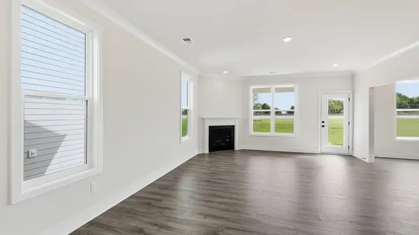 626 Fonseca CT, Woodruff, SC 29388