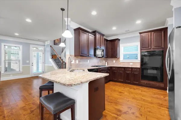 140 River Valley LN, Greenville, SC 29605