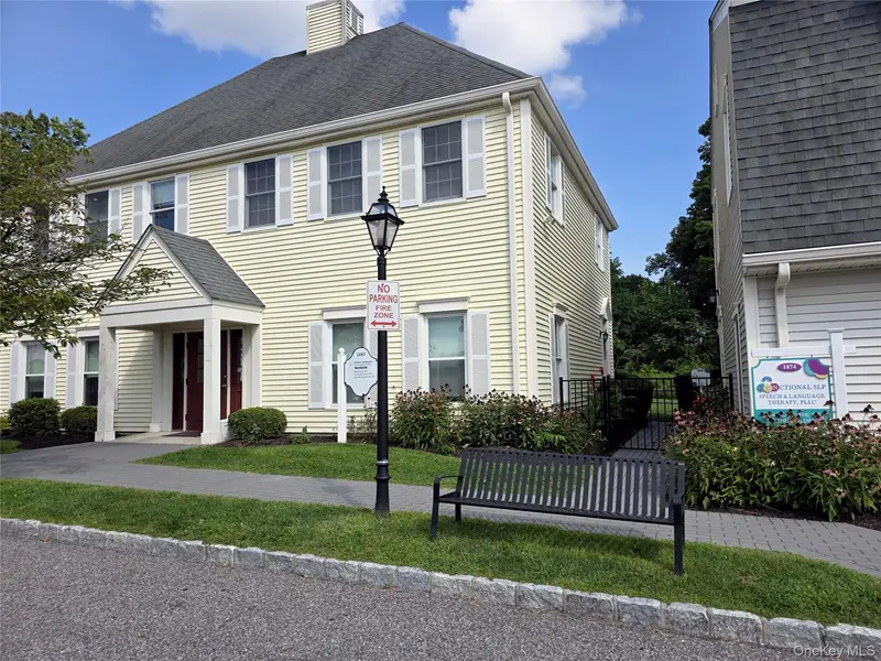 1876 Commerce ST, Yorktown Heights, NY 10598