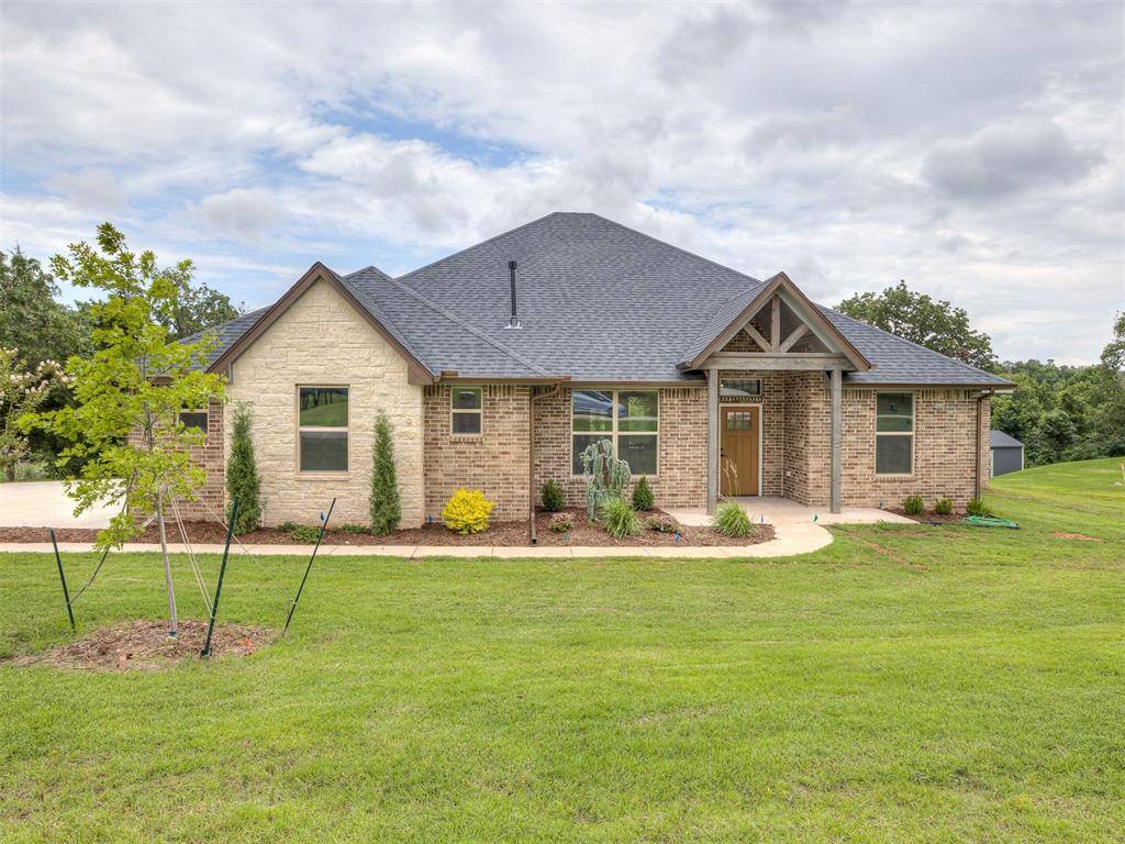 10924 Sandstone Ridge WAY, Guthrie, OK 73044