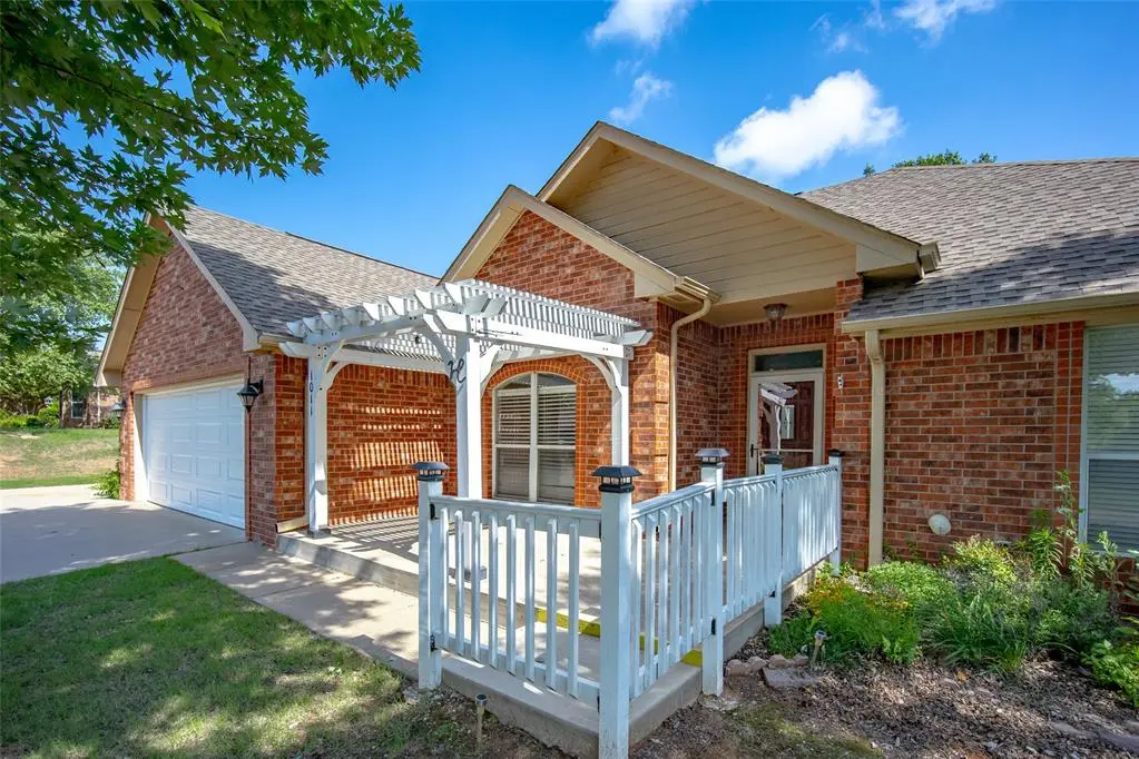 1011 Woodbrook BLVD, Purcell, OK 73080