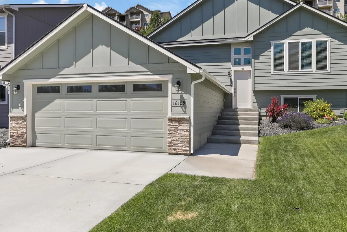 16105 N Gleneden Dr, Spokane, WA 99208