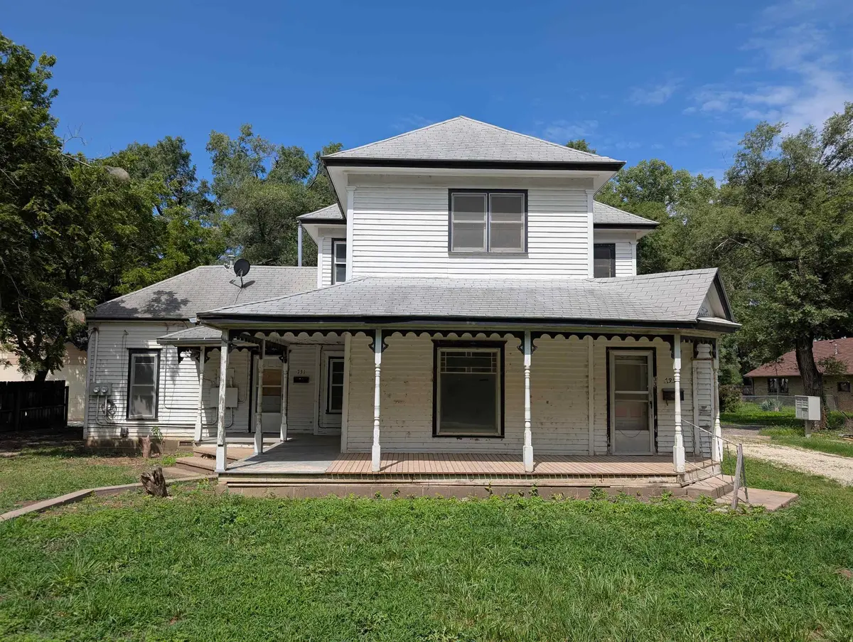 731 Bluff, Augusta, KS 67010