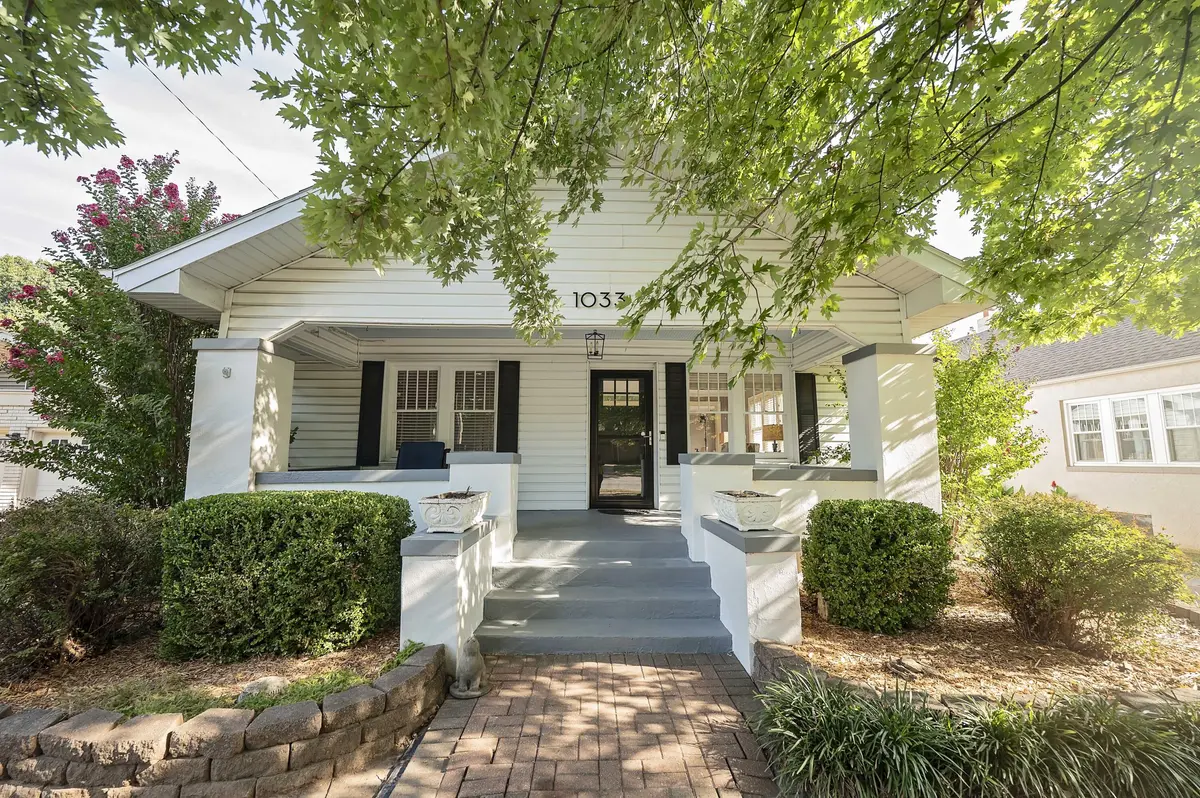 1033 E Stanford ST, Springfield, MO 65807