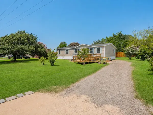 171 Railyard Drive, Kyle, TX 78640
