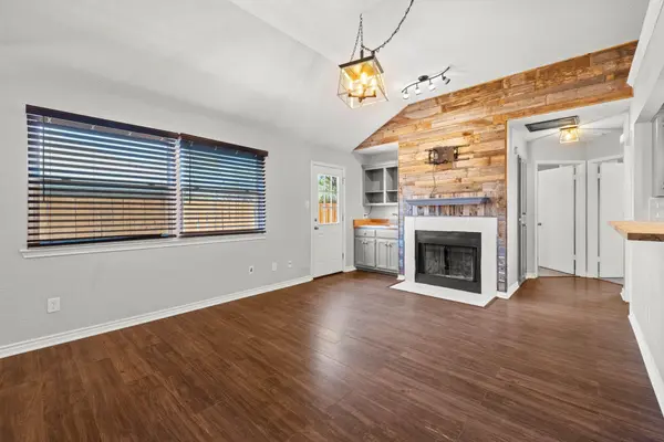 820 Mica LN, Leander, TX 78641