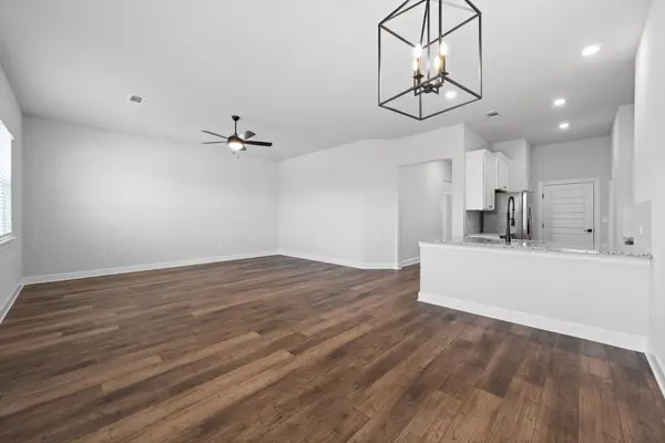 9704 Gladsome PATH, Manor, TX 78653