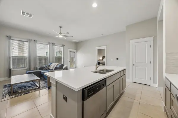 13001 Hymeadow DR #38, Austin, TX 78729