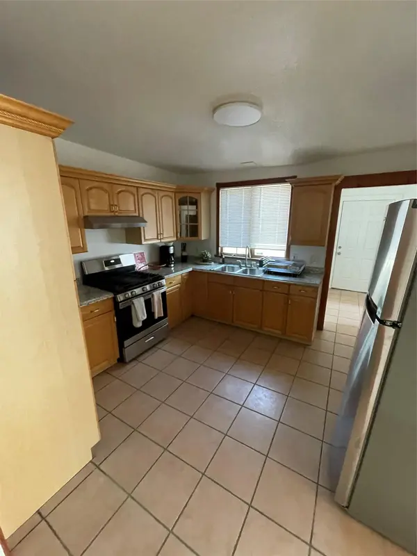 1210 E 3rd ST, Austin, TX 78702