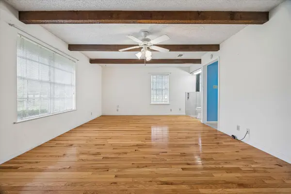 3910 McNeil DR, Austin, TX 78727