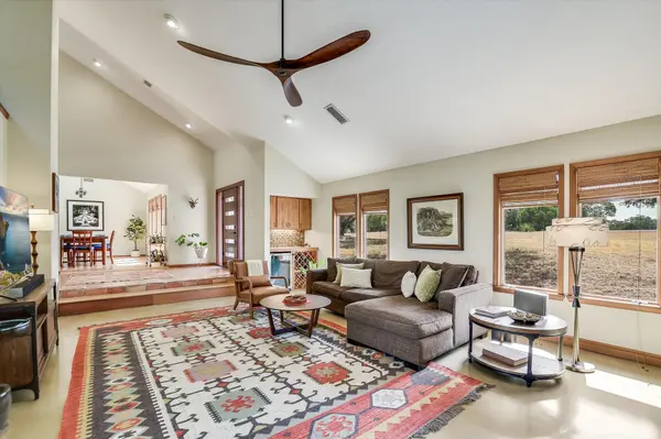 14900 Crosscreek DR, Austin, TX 78737