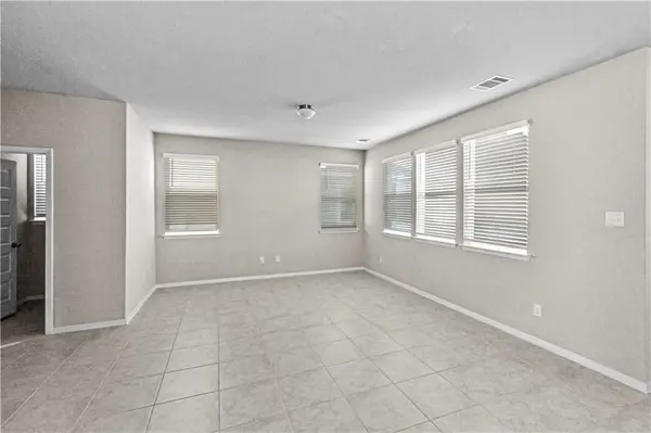 124 Fabion ST, Kyle, TX 78640