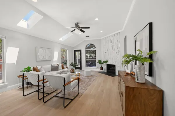 13536 Anarosa LOOP, Austin, TX 78727