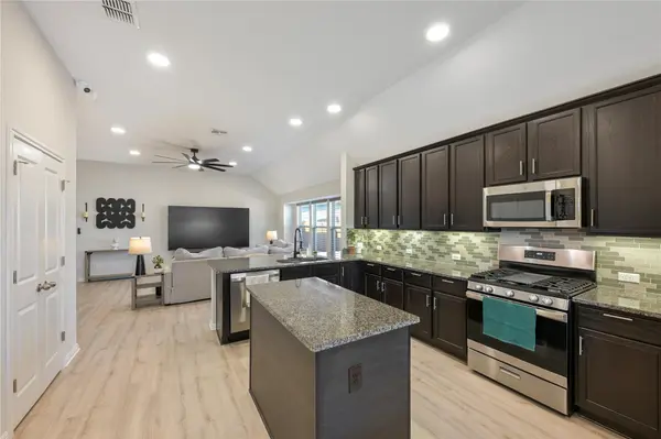 227 Biscayne Bay BND, Kyle, TX 78640