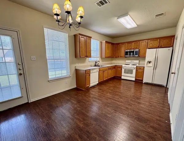137 Firewheel CV, Kyle, TX 78640