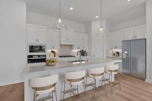 109 Peaceful Serenity DR, Georgetown, TX 78628