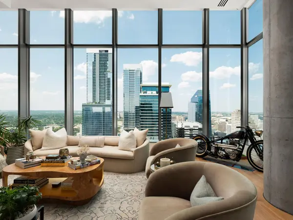 210 Lavaca ST #3504, Austin, TX 78701