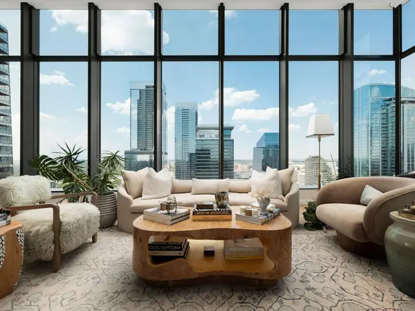 210 Lavaca ST #3504, Austin, TX 78701