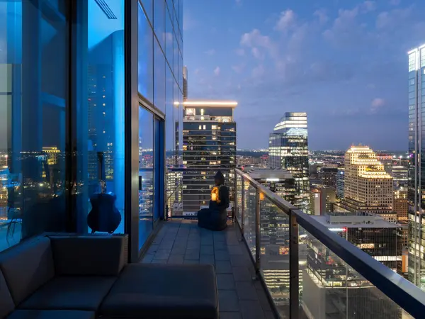 210 Lavaca ST #3504, Austin, TX 78701