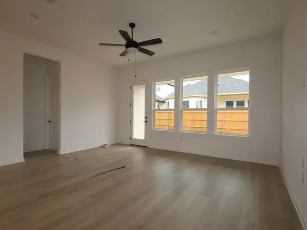 13211 Keefer DR, Austin, TX 78652