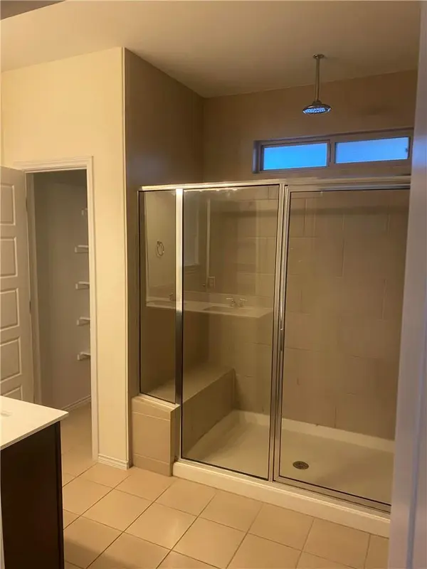 9504 Hunter LN, Austin, TX 78748