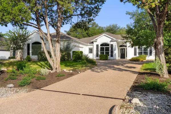 120 Copperleaf RD, Lakeway, TX 78734