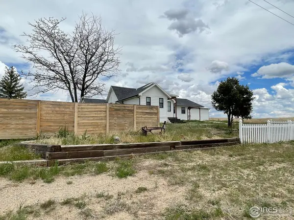 420 7th, Deer Trail, CO 80105