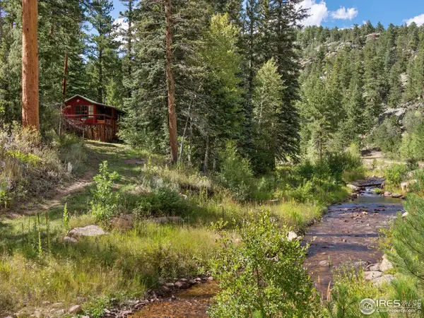 424 West Creek,  Glen Haven,  CO 80532