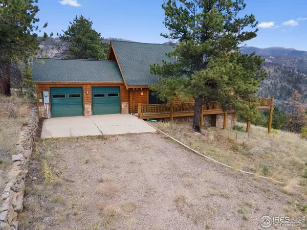905 Bulwark Ridge, Glen Haven, CO 80532